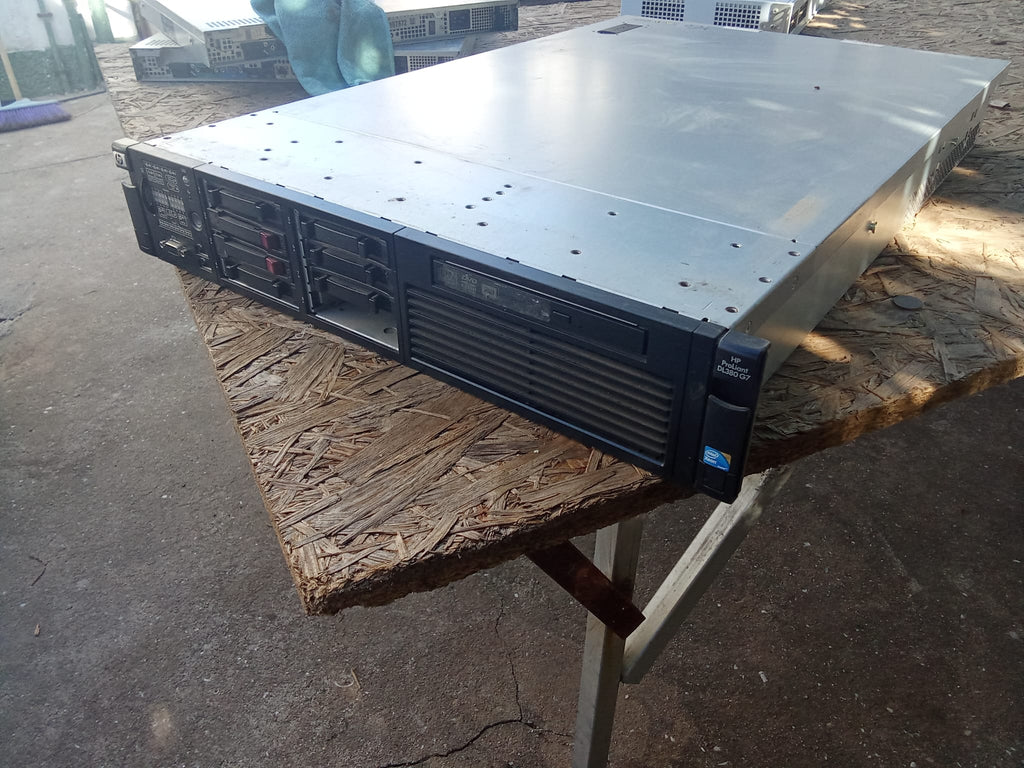 HP ProLiant DL380 G7 2U 2x Xeon X5650 | 32GB | P410i | 2x 146GB SAS SFF | 2x 460W
