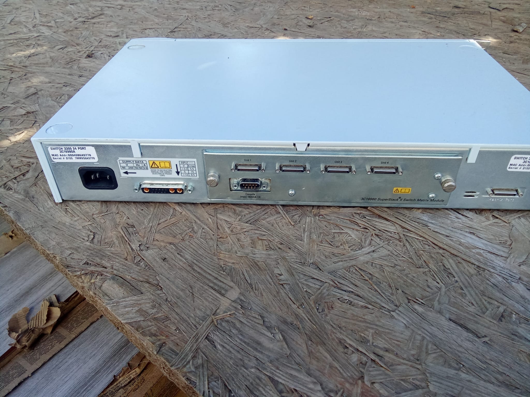 Switch 3COM SuperStack 3 | 24 Portas (Gama Industrial)